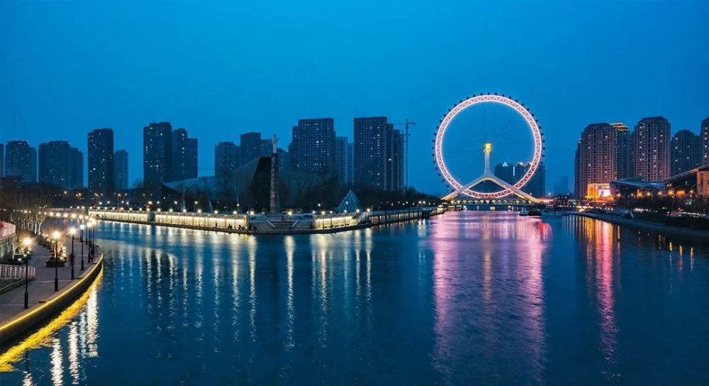 天津,梦想起航,自信翱翔的滨海新港